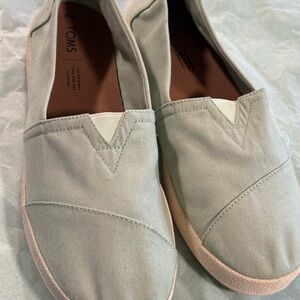Toms Women's Sneakers - Light Gray and Cream